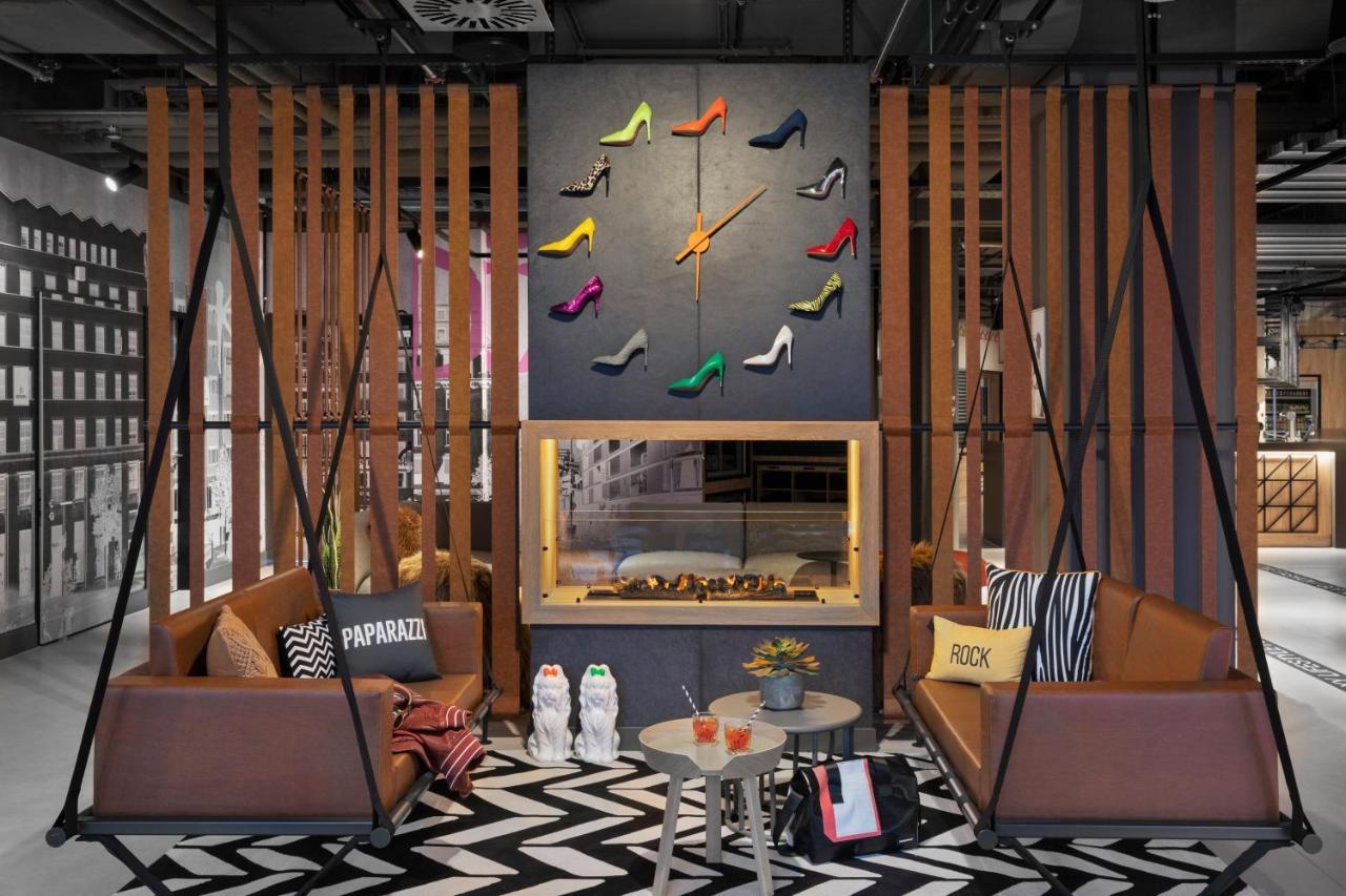 Moxy Duesseldorf City Ngoại thất bức ảnh