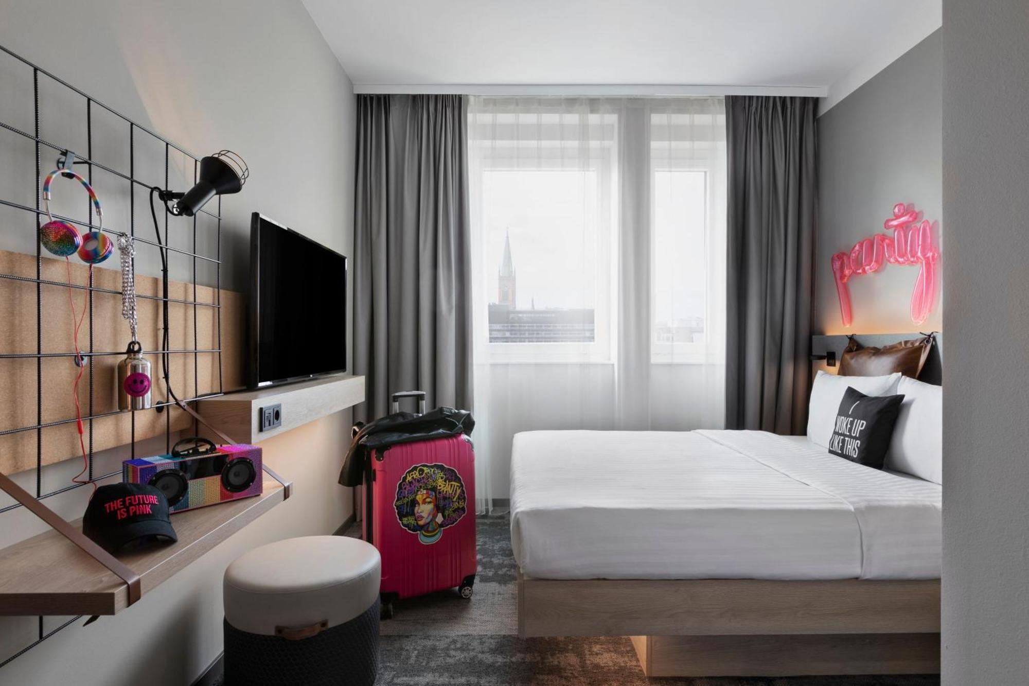 Moxy Duesseldorf City Ngoại thất bức ảnh